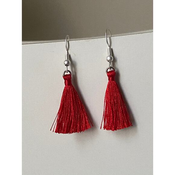 Red tassel earrings fish hook silver metal wires w 1.5 in drop medium great gift - Picture 2 of 4